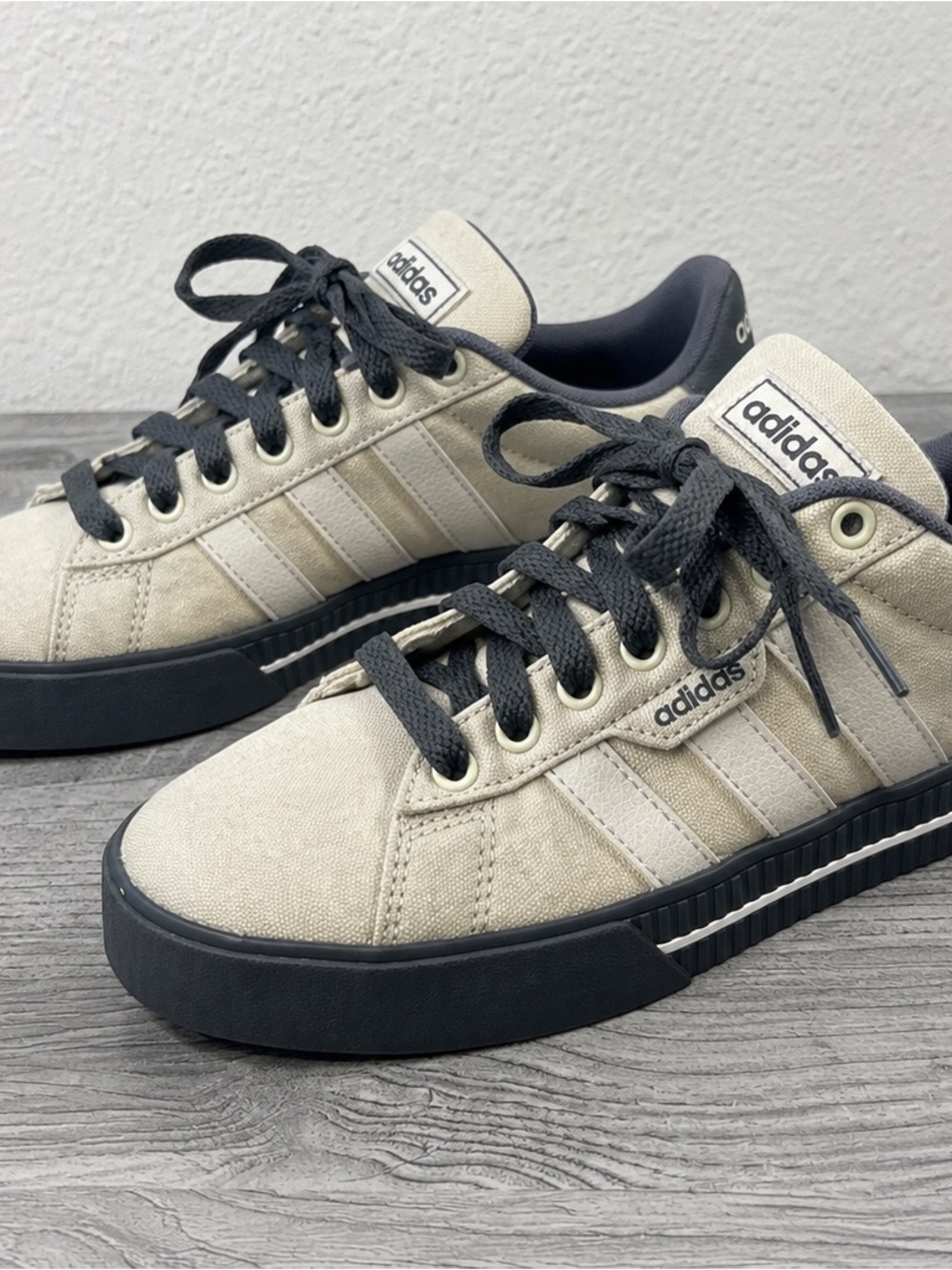 adidas Beige Canvas Sneakers with Black Soles and Laces Size 7 Men’s